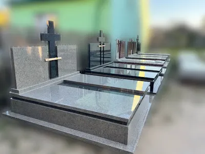 Zakład Kamieniarski - Robert Lewicki - Wyrób Pomników, Nagrobki